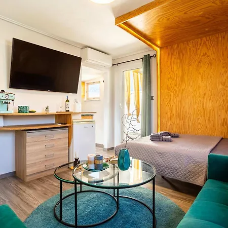 Urban Nest - Loft With Private Rooftop Garden Appartement