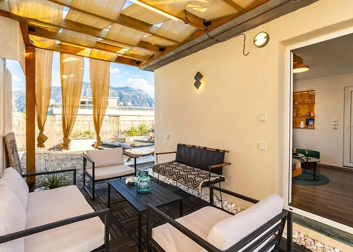 Apartmán Urban Nest - Loft With Private Rooftop Garden *