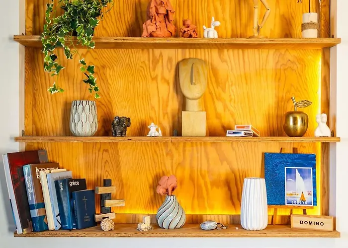 Urban Nest - Loft With Private Rooftop Garden Apartmán Kalamata