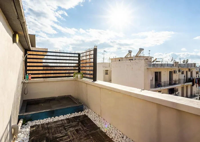 Apartmán Urban Nest - Loft With Private Rooftop Garden