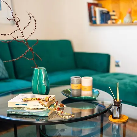 Apartman Urban Nest - Loft With Private Rooftop Garden Kalamáta
