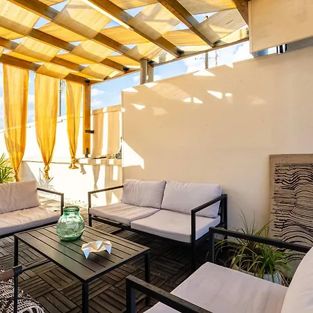 Urban Nest - Loft With Private Rooftop Garden